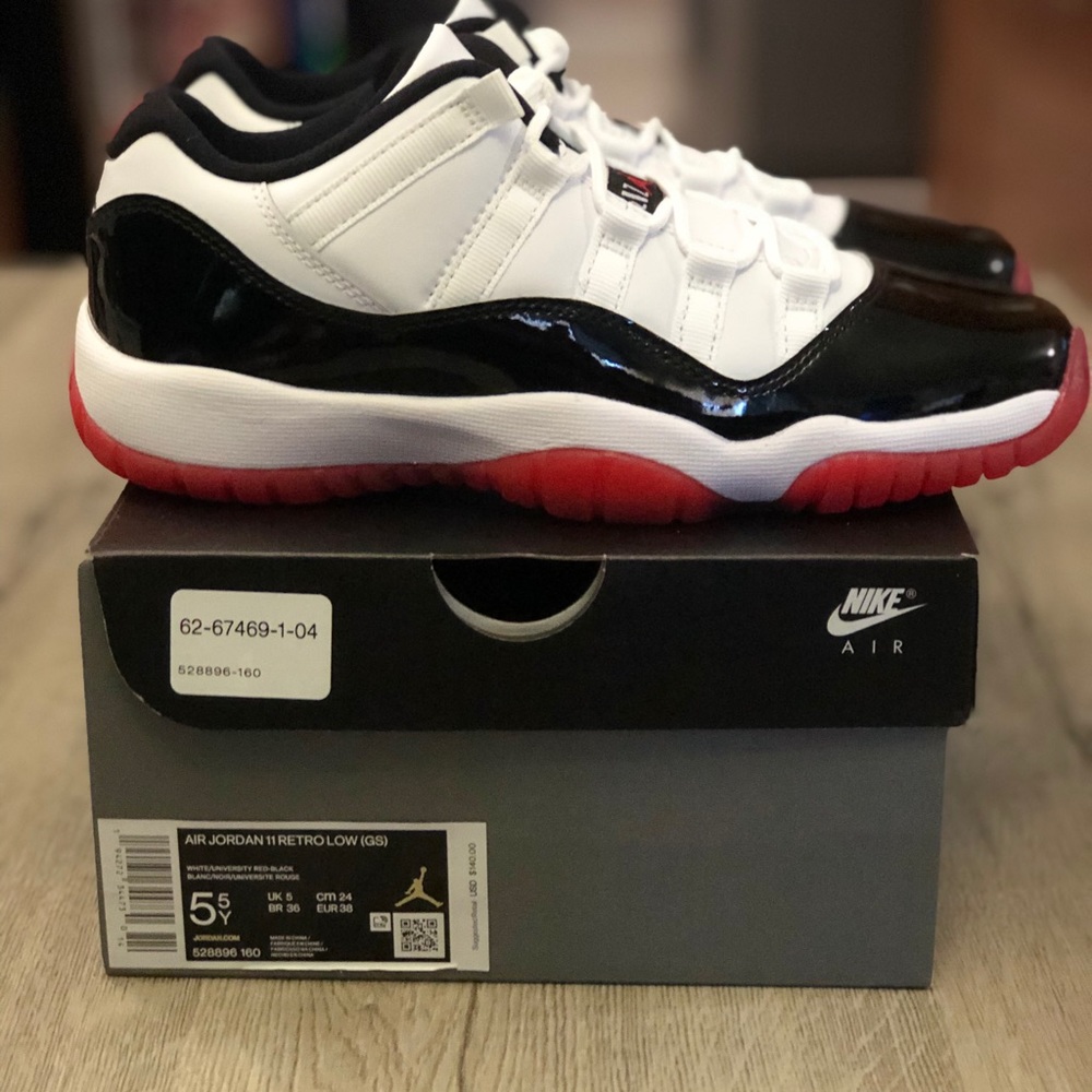 🛑SOLD🛑Nike Air Jordan Retro 11 Low 528896-160 - Picture 13 of 15